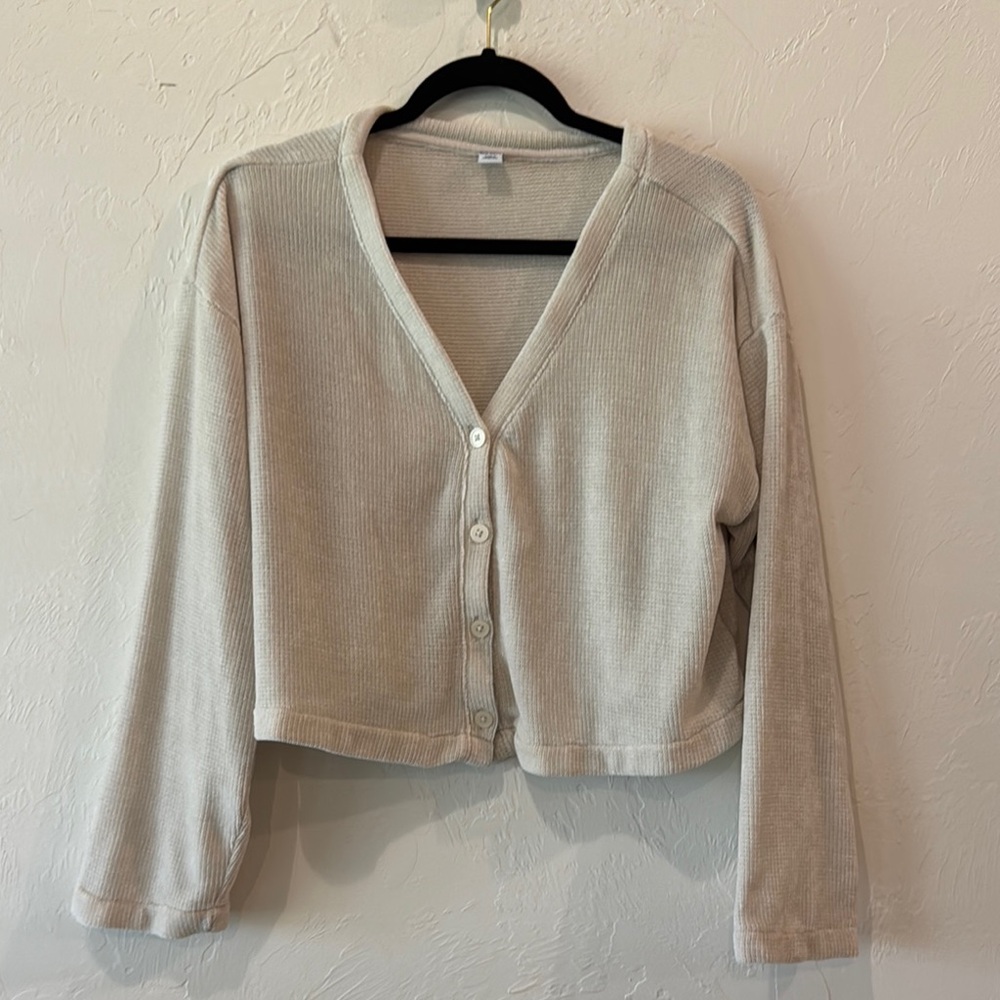 Old Navy Cream boxy velour Cropped Cardigan Sweater large